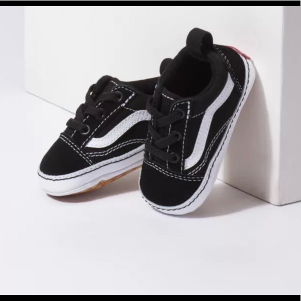 Vans crib shoes NWT